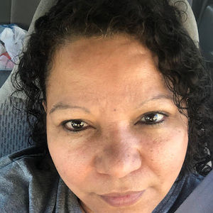 Meet your Posher, Claudia